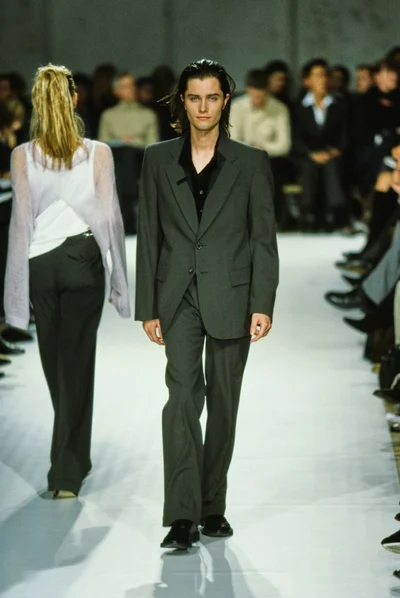 Look 15